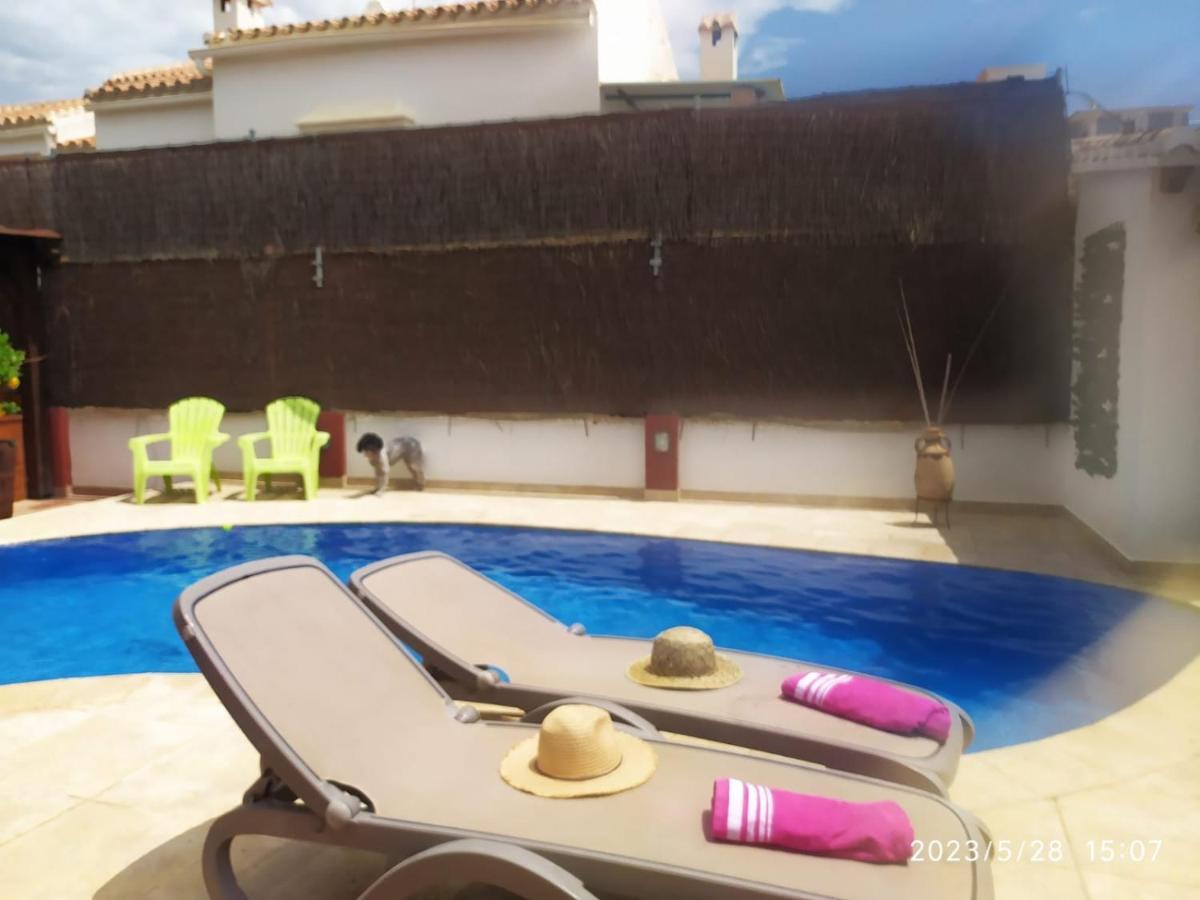 Estudio Maria De Waard Nerja Extérieur photo